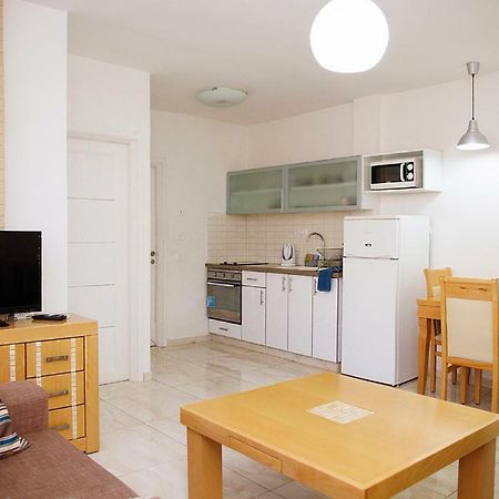 Apartments4You Dinara Bat Yam Esterno foto