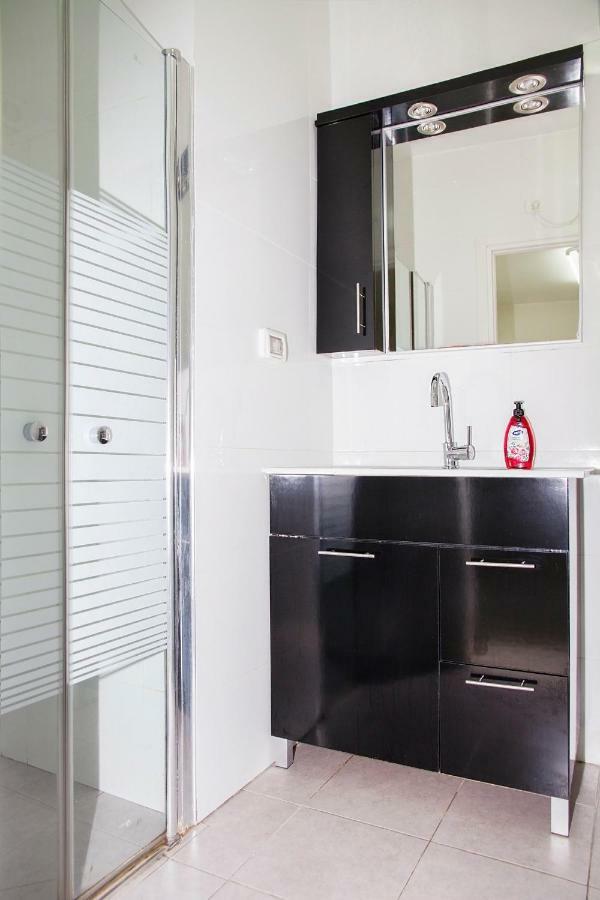 Apartments4You Dinara Bat Yam Esterno foto