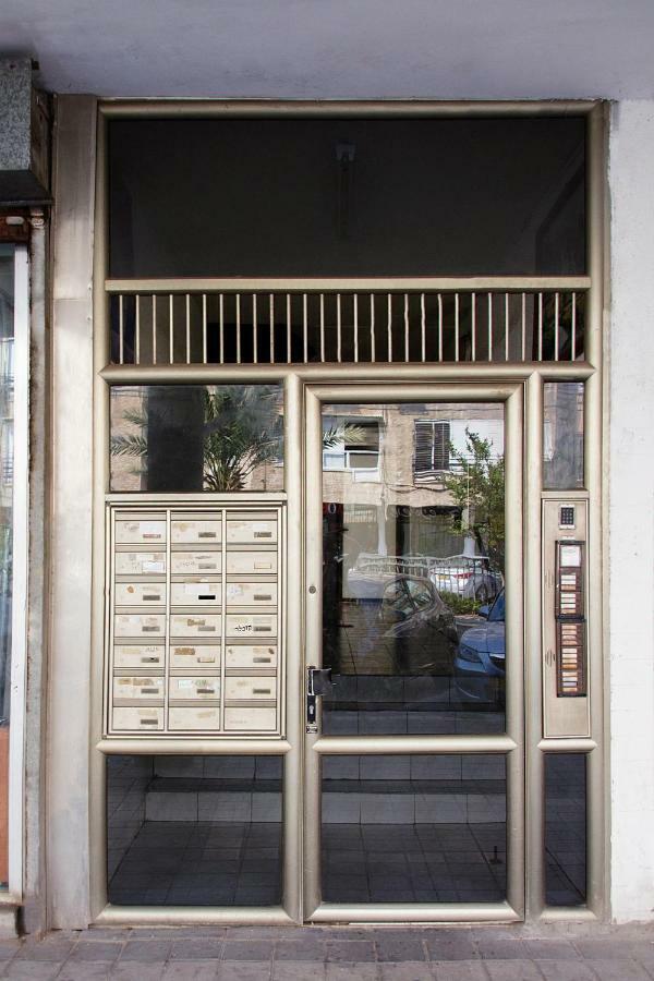 Apartments4You Dinara Bat Yam Esterno foto