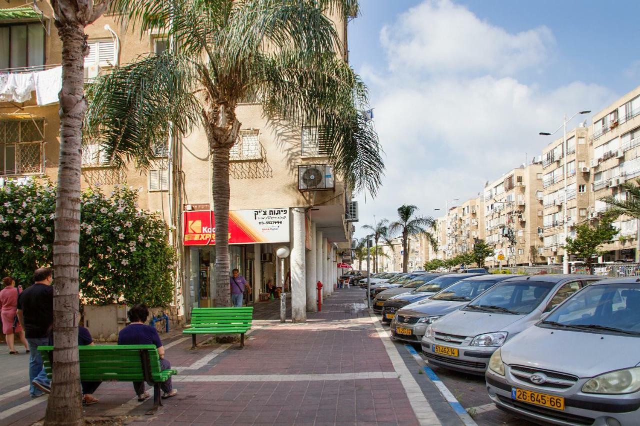 Apartments4You Dinara Bat Yam Esterno foto